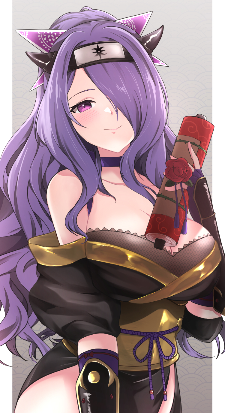 1 msichana 1 kuvutia mabega_wazi_matiti_makubwa blush camilla_(fire_nemblem) camilla_(ninja)_(fire_emblem) choker cleavage collarbone female_focus fingerless_gloves fire_emblem fire_emblem_fates fire_emblem_heroes_one fishnet_one fishneti_nyewele_nyewele high_res holding holding_scroll komurice nywele_ndefu kuangalia_at_mtazamaji ninja nintendo official_alternate_costume ponytail purple_macho zambarau_gloves zambarau_nywele nyekundu_ua red_rose rose scroll shuriken_hair_pambo sidelos tabasamu mapaja wavy_nywele